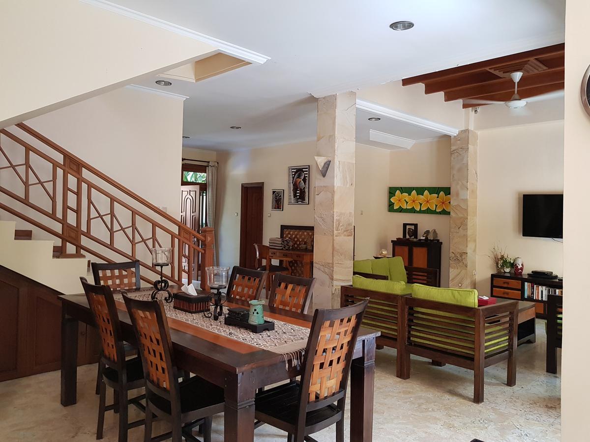 Villa Putu Mira By Maha Bali Kuta  Luaran gambar